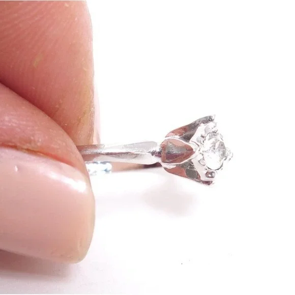 Vintage signed 18K HGE ESPO White Gold plated Solitary Ring - Picture 3 of 7